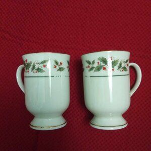 Vintage Christmas Cups Set Holly Yuletide Japan NEW